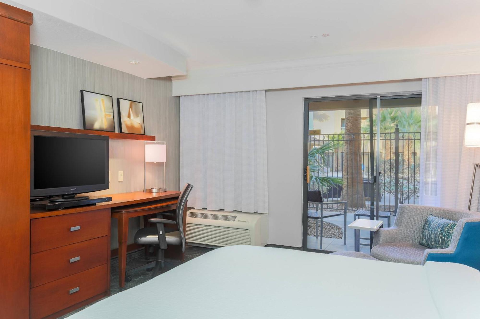 Courtyard By Marriott Las Vegas Stadium Area Exterior foto